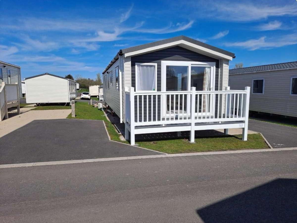 Edwards Holiday Home ブラックプール エクステリア 写真